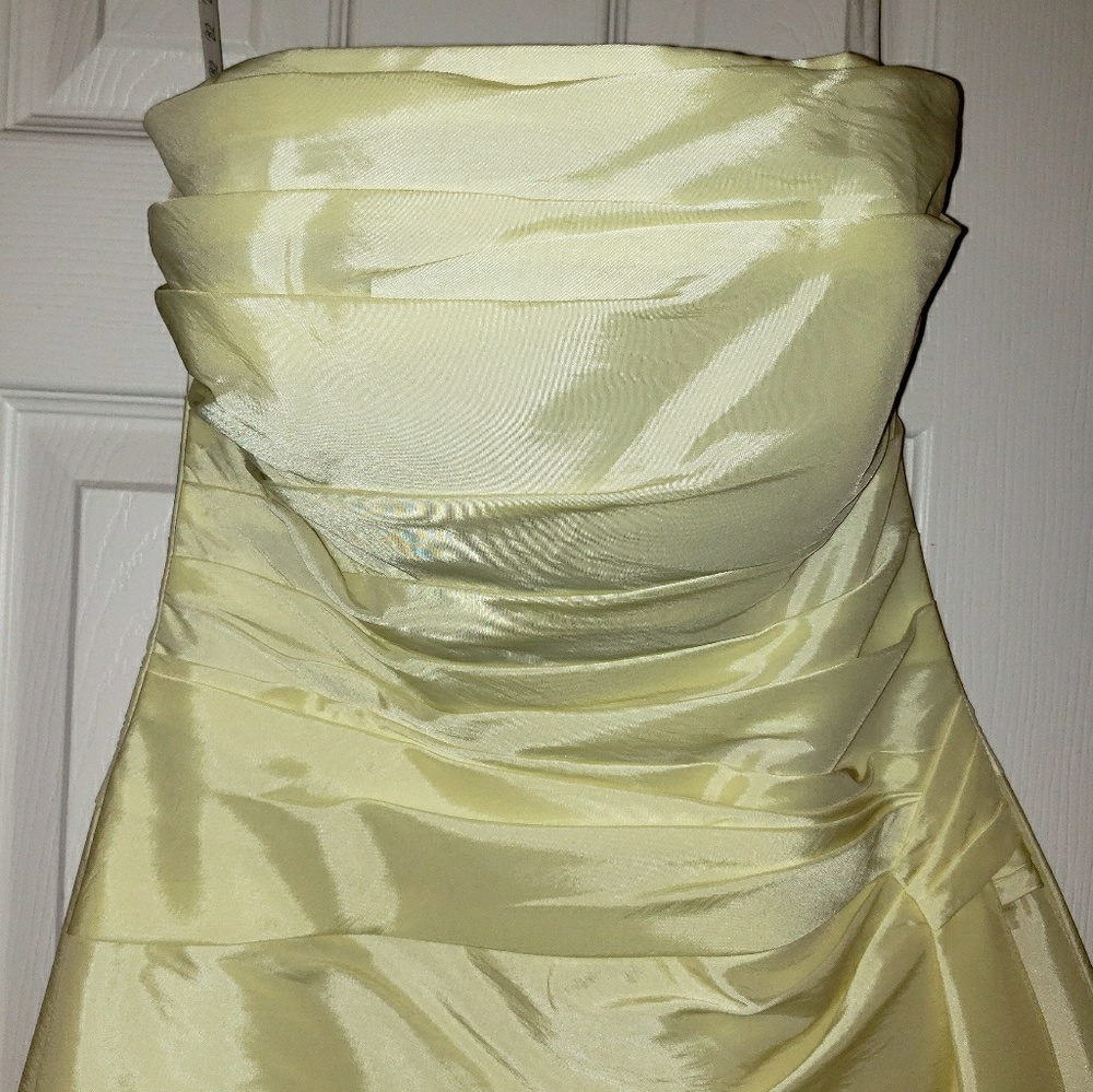 Pale yellow strapless tea length prom dress size 6